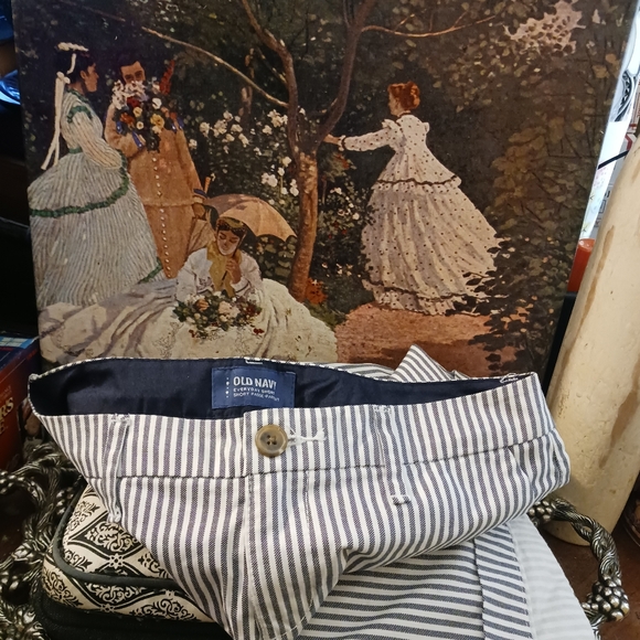 ๐Old Navy Striped Denim Shorts.๐๐๐ New!,Size 0,W.28",Cuff Legs,Belt Loops.๐ - Picture 7 of 8